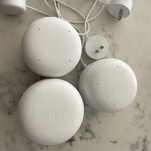 Google Nest WiFi Router and 2 Points - WiFi Extender with Smart Speaker (3 pack)